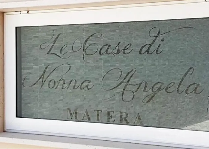 Le Di Nonna Angela Nyaraló Matera